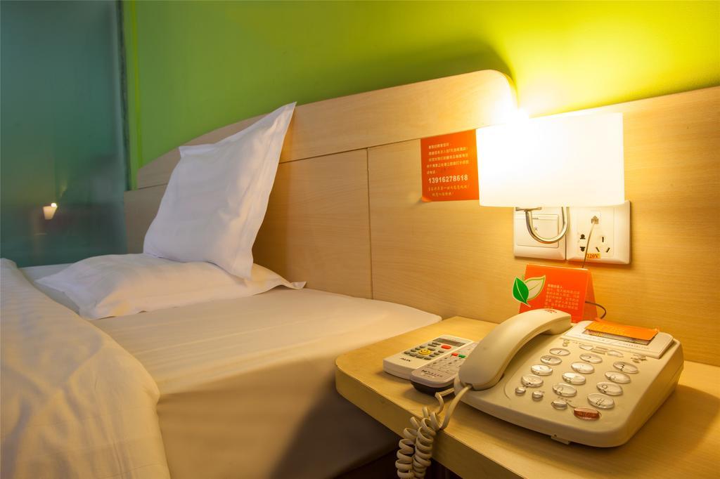 7Days Inn Guangzhou Jiaokou Subway Station 2Nd Kamer foto