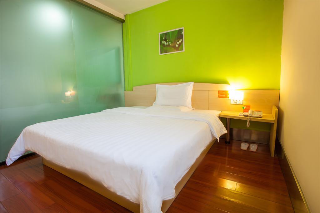 7Days Inn Guangzhou Jiaokou Subway Station 2Nd Kamer foto
