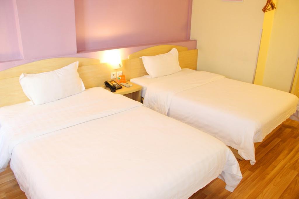 7Days Inn Guangzhou Jiaokou Subway Station 2Nd Kamer foto