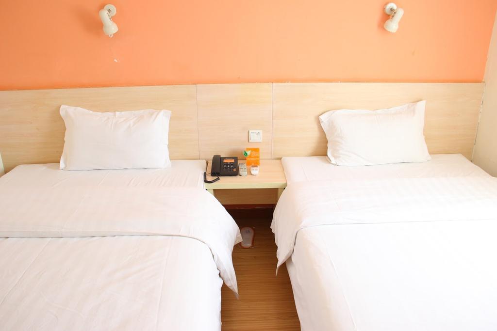 7Days Inn Guangzhou Jiaokou Subway Station 2Nd Kamer foto